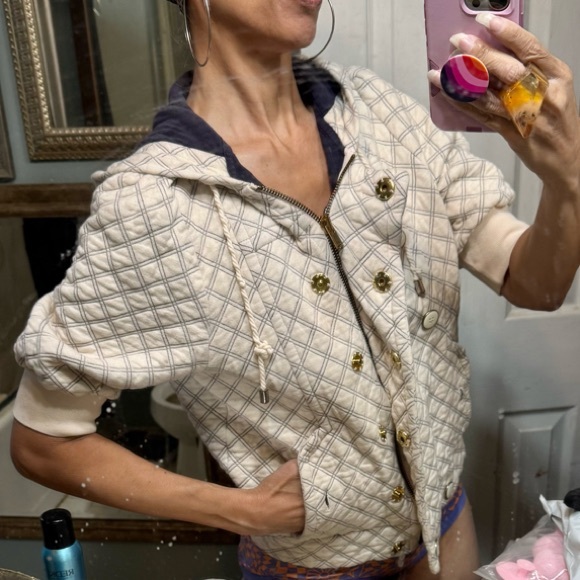 Marc Jacobs cream pockets navy hardware top sweatshirt M Beige Quilted Hoodie - Picture 1 of 8